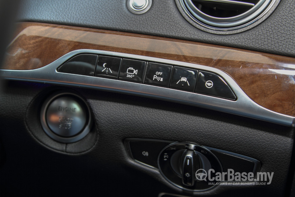 Mercedes-Benz S-Class W222 (2014) Interior
