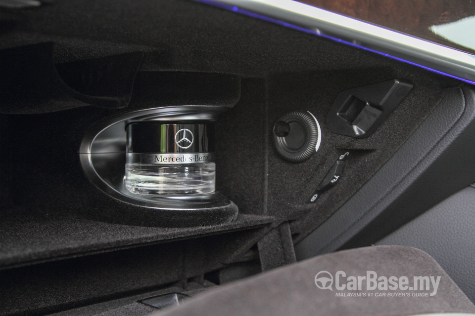 Mercedes-Benz S-Class W222 (2014) Interior