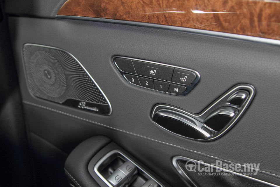 Mercedes-Benz S-Class W222 (2014) Interior