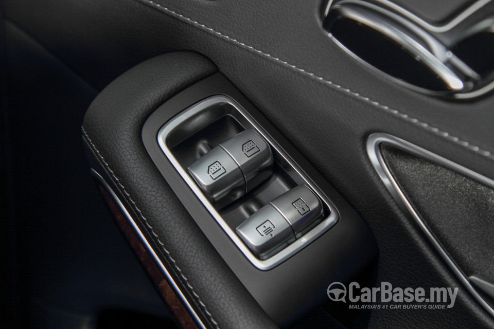 Mercedes-Benz S-Class W222 (2014) Interior