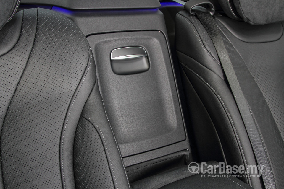 Mercedes-Benz S-Class W222 (2014) Interior