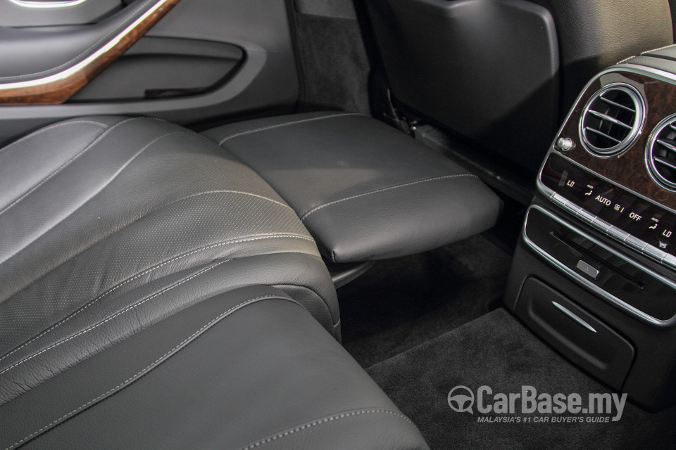 Mercedes-Benz S-Class W222 (2014) Interior