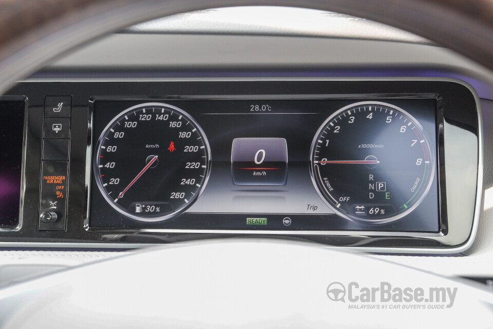 Chevrolet Cruze J300 (2012) Interior