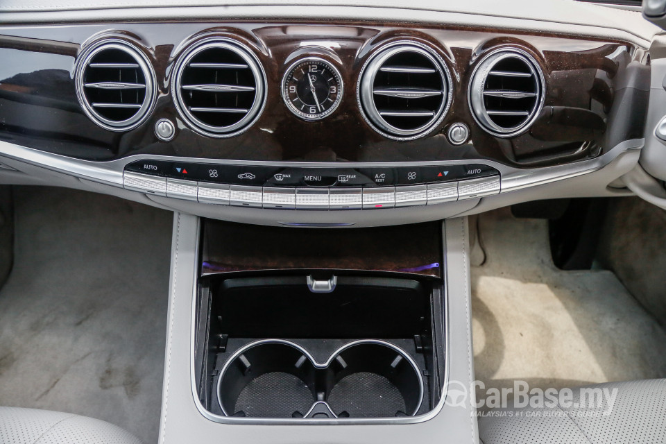 Mercedes-Benz S-Class W222 (2014) Interior