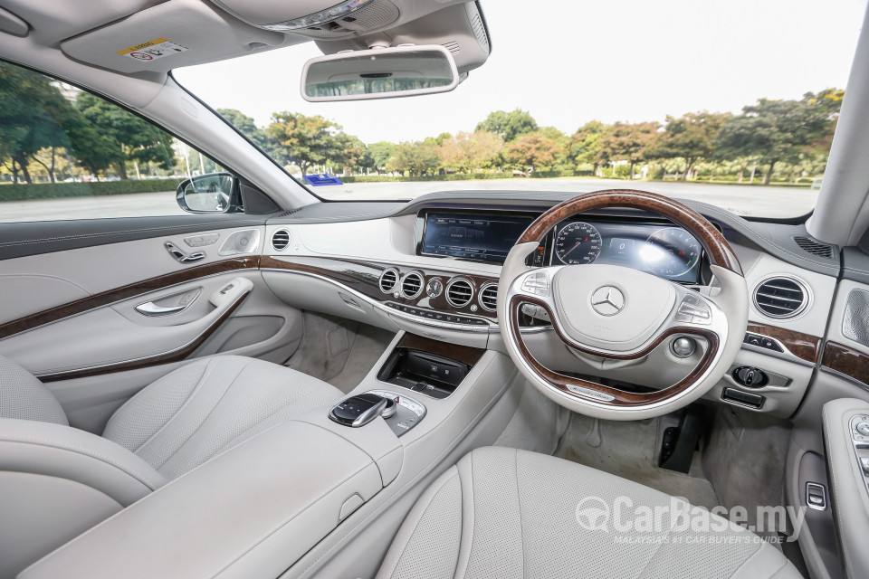 Mercedes-Benz S-Class W222 (2014) Interior