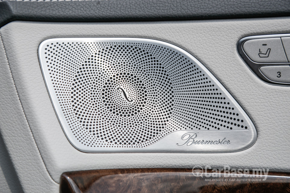 Mercedes-Benz S-Class W222 (2014) Interior