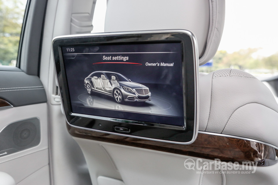 Mercedes-Benz S-Class W222 (2014) Interior