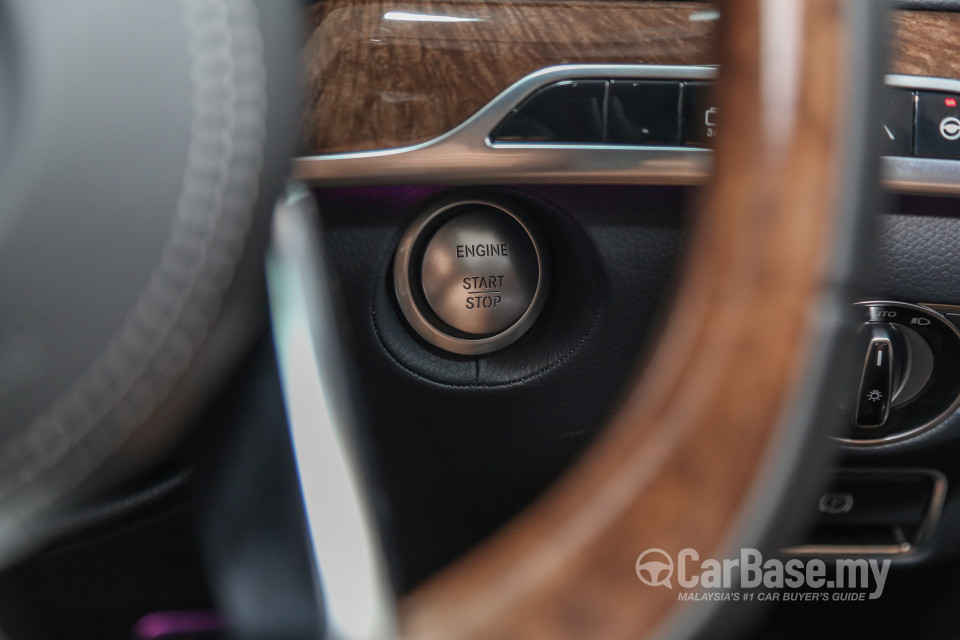 Mercedes-Benz S-Class W222 (2014) Interior