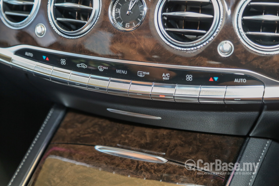 Mercedes-Benz S-Class W222 (2014) Interior
