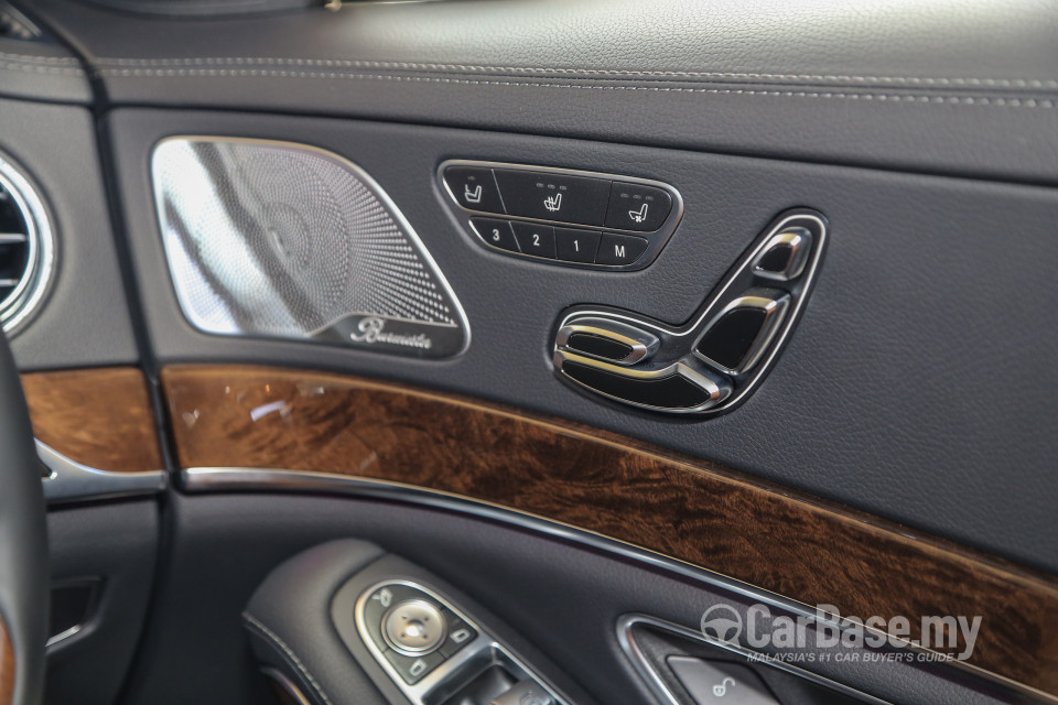 Mercedes-Benz S-Class W222 (2014) Interior