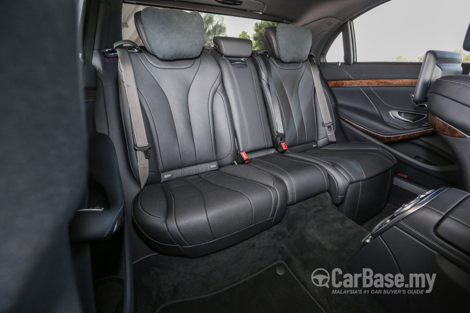 Mercedes-Benz S-Class W222 (2014) Interior