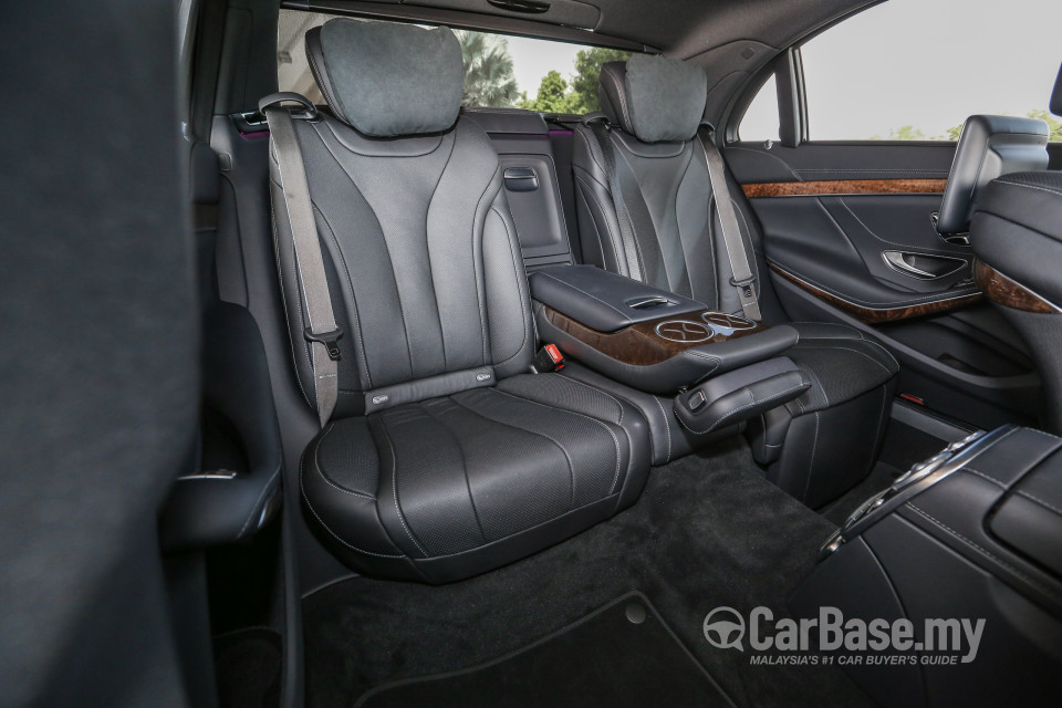 Mercedes-Benz S-Class W222 (2014) Interior