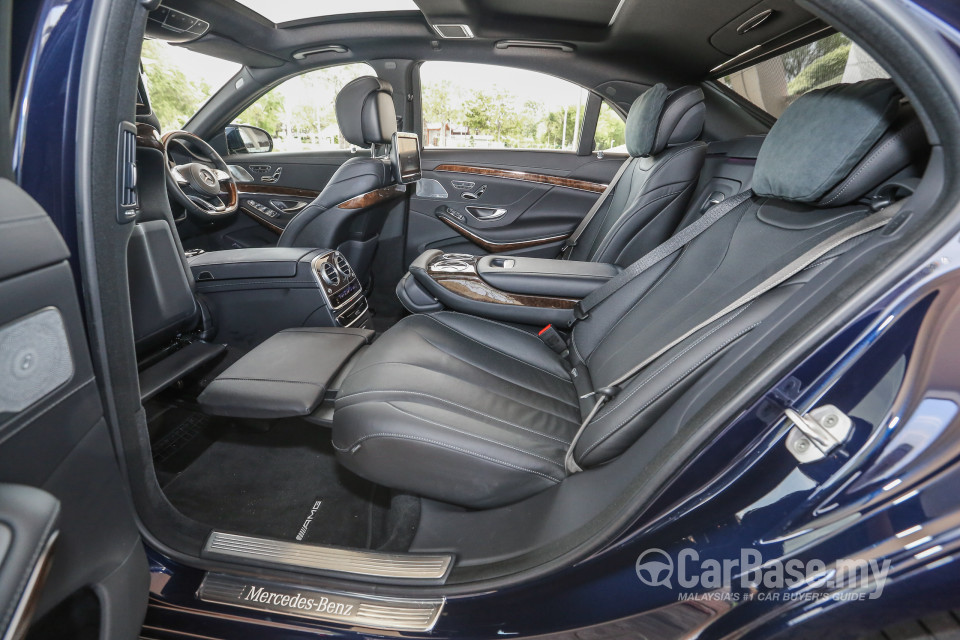 Mercedes-Benz S-Class W222 (2014) Interior