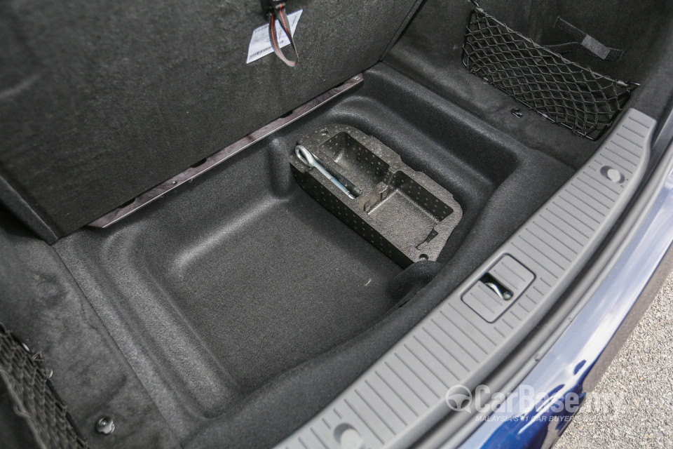 Mercedes-Benz S-Class W222 (2014) Interior