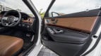 Mercedes-Benz S-Class Interior photo