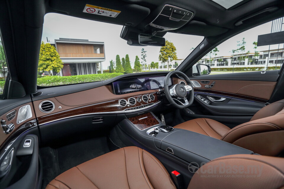 Lexus LS XF50 (2018) Interior