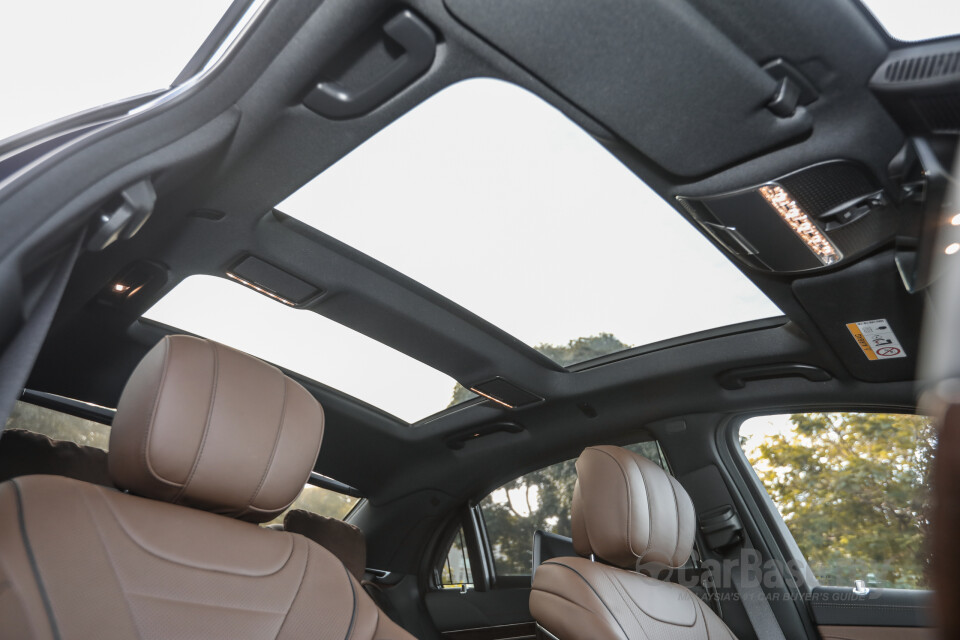 Nissan Navara D23 Facelift (2021) Interior