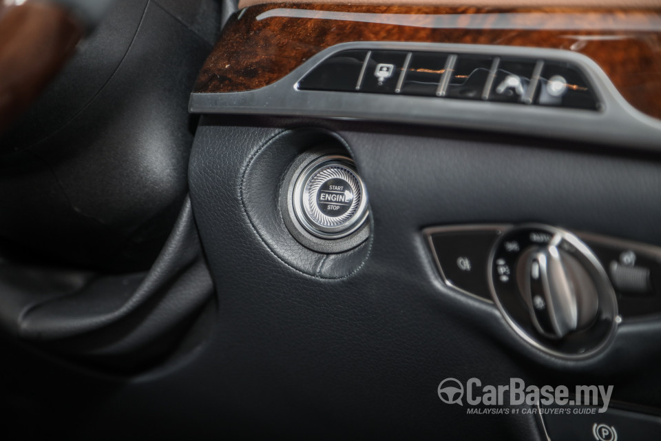 Mercedes-Benz S-Class W222 Facelift (2018) Interior