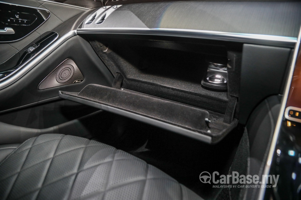 Mercedes-Benz S-Class V223 (2022) Interior