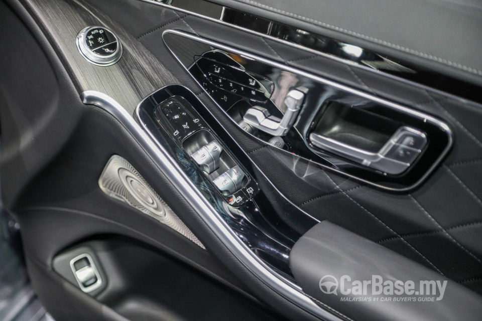 Mercedes-Benz S-Class V223 (2022) Interior