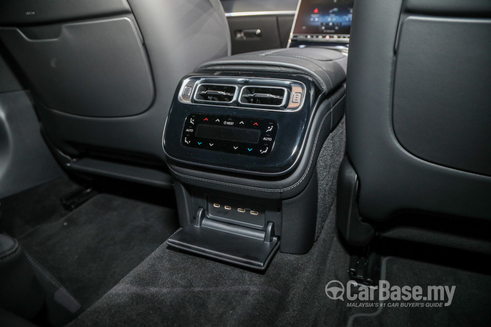 Mercedes-Benz S-Class V223 (2022) Interior