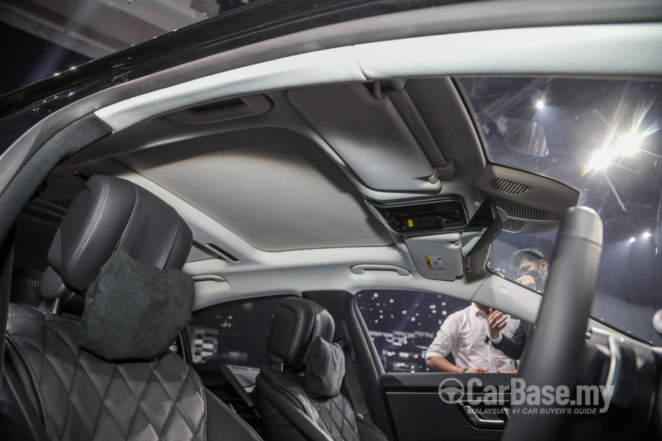 Mercedes-Benz S-Class W223 (2022) Interior