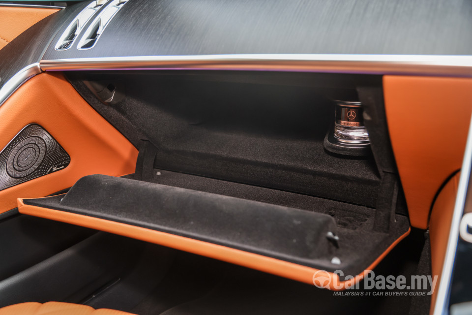 Mercedes-Benz S-Class V223 (2022) Interior