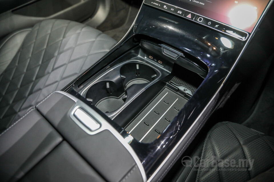 Mercedes-Benz S-Class W223 (2022) Interior