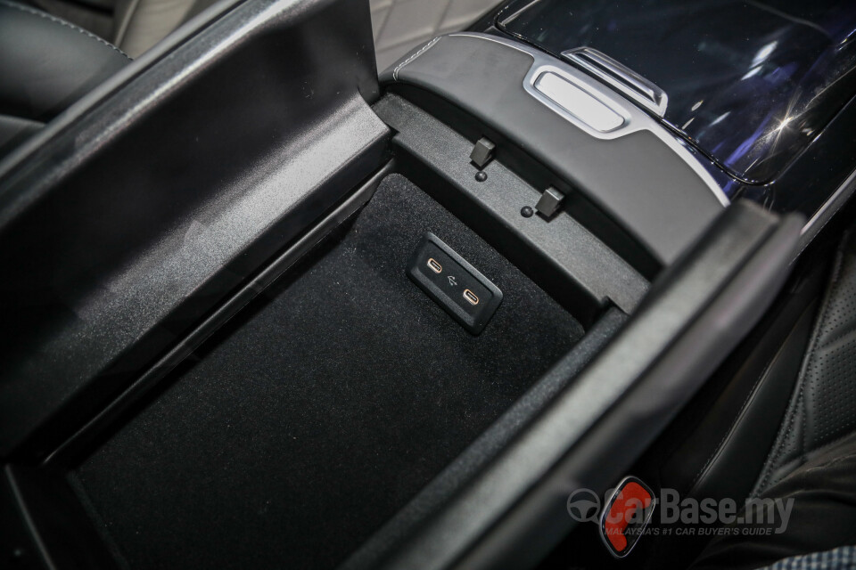 Mercedes-Benz S-Class V223 (2022) Interior