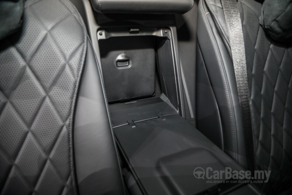 Mercedes-Benz S-Class V223 (2022) Interior