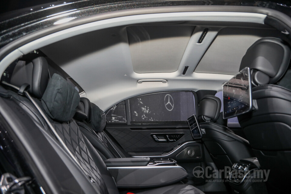 Mercedes-Benz S-Class V223 (2022) Interior