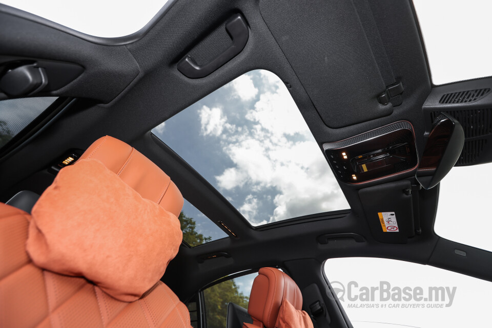 Mercedes-Benz S-Class V223 (2022) Interior
