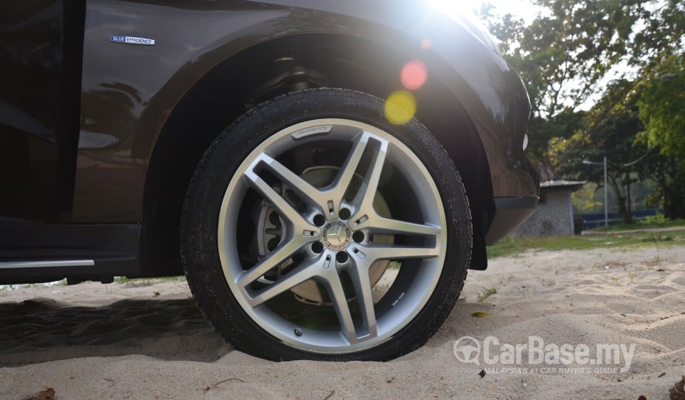 Mercedes-Benz GLE W166 (2012) Exterior