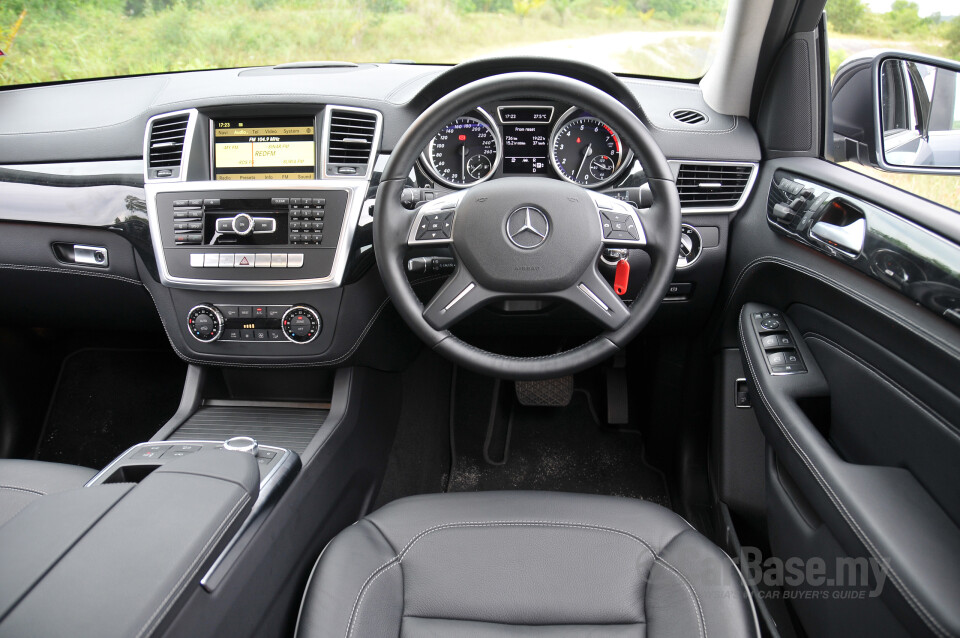 Mazda CX-9 Mk2 (2017) Interior