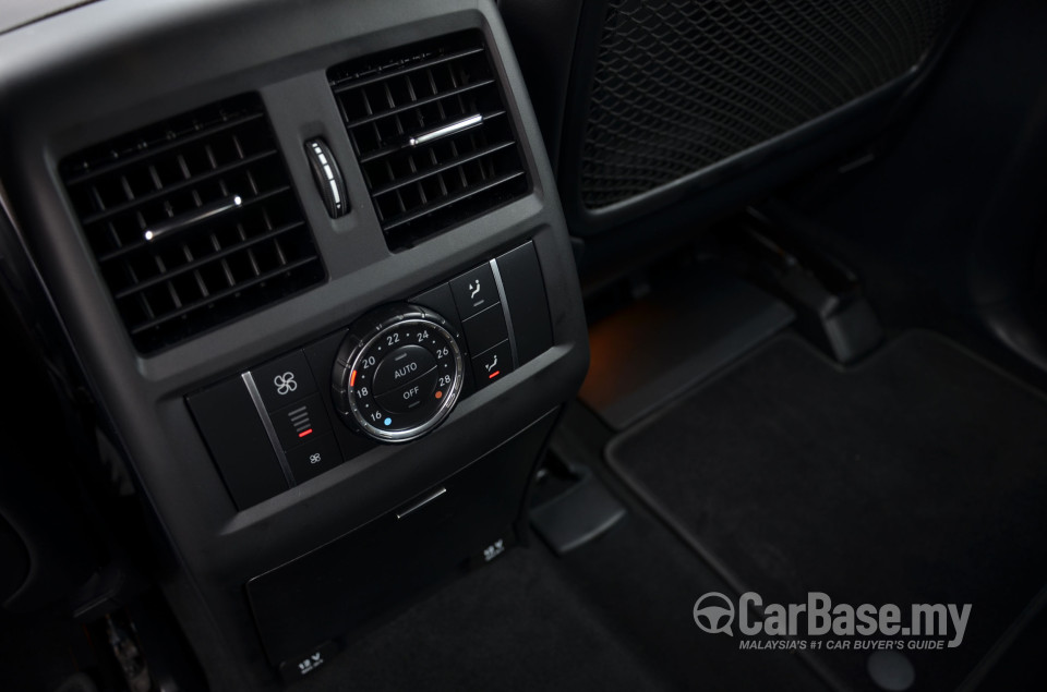 Mercedes-Benz GLE W166 (2012) Interior