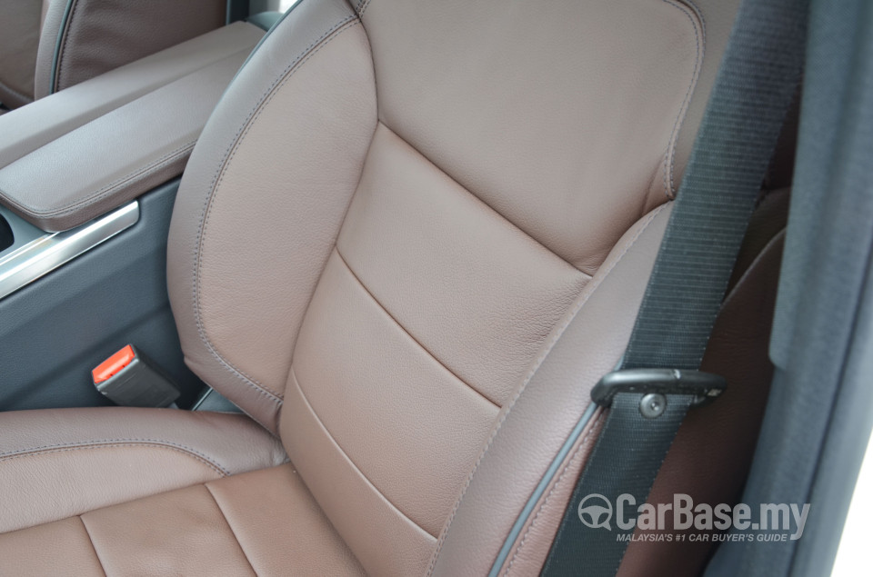 Mercedes-Benz GLE W166 (2012) Interior