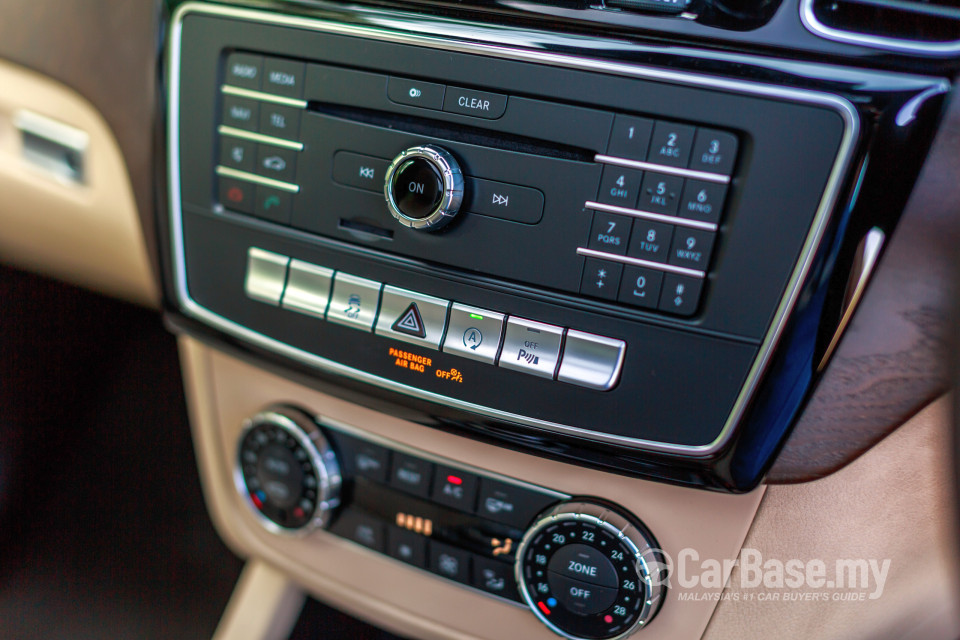 Mercedes-Benz GLE W166 Facelift (2016) Interior