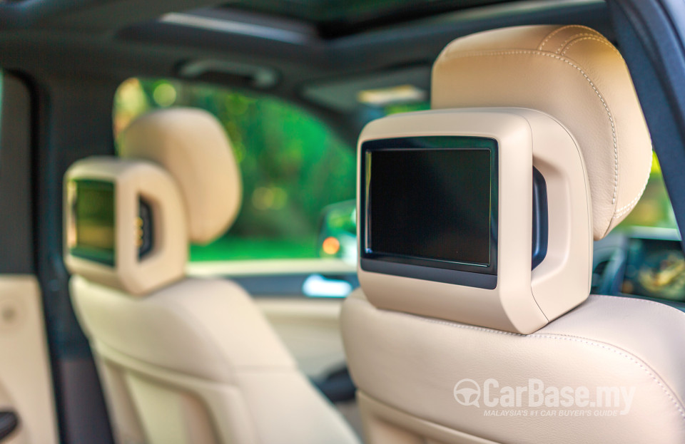 Mercedes-Benz GLE W166 Facelift (2016) Interior