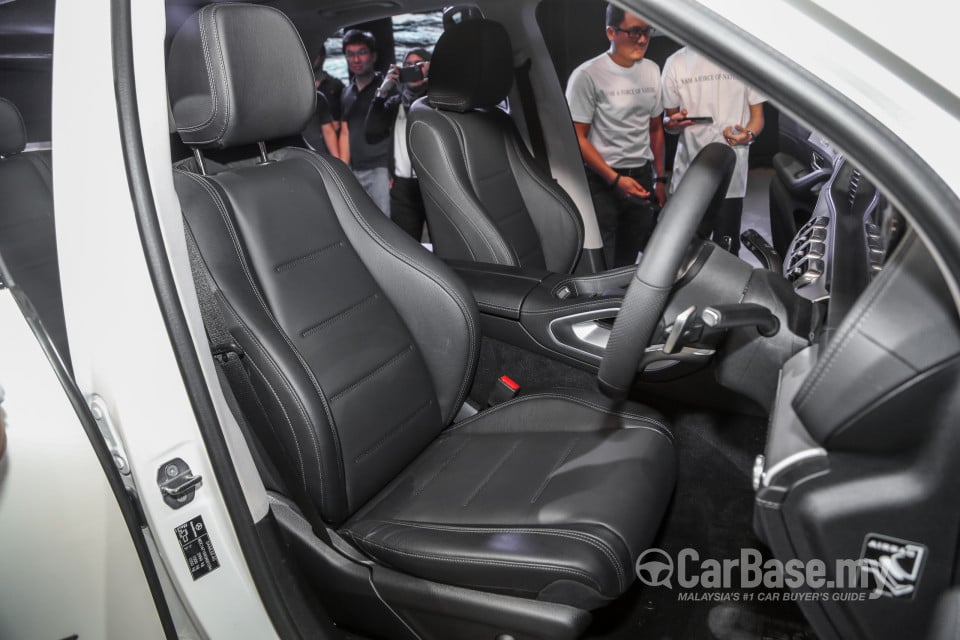 Mercedes-Benz GLE V167 (2019) Interior
