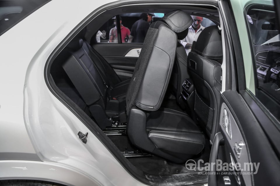 Mercedes-Benz GLE V167 (2019) Interior
