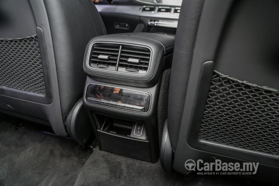Mercedes-Benz GLE V167 (2019) Interior
