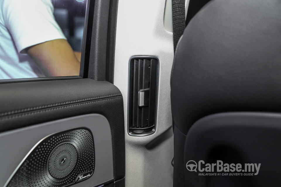 Mercedes-Benz GLE V167 (2019) Interior