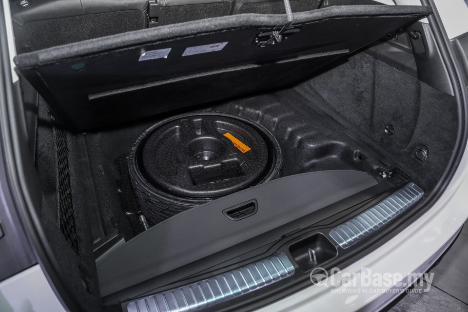 Mercedes-Benz GLE V167 (2019) Interior