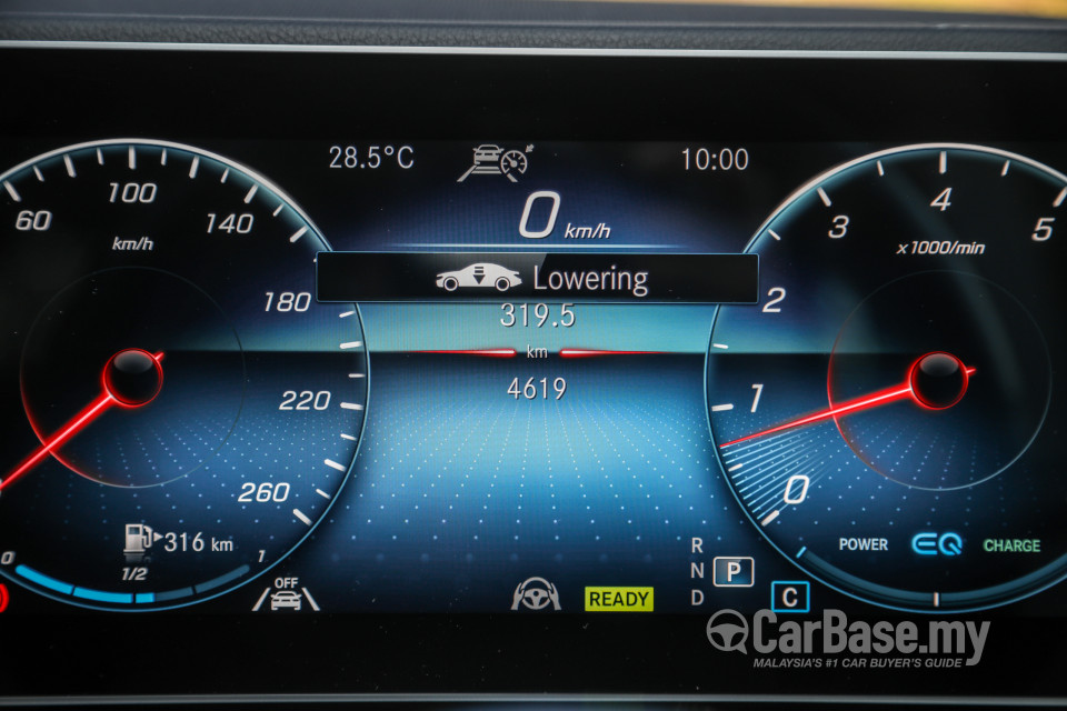 Mercedes-Benz GLE V167 (2019) Interior