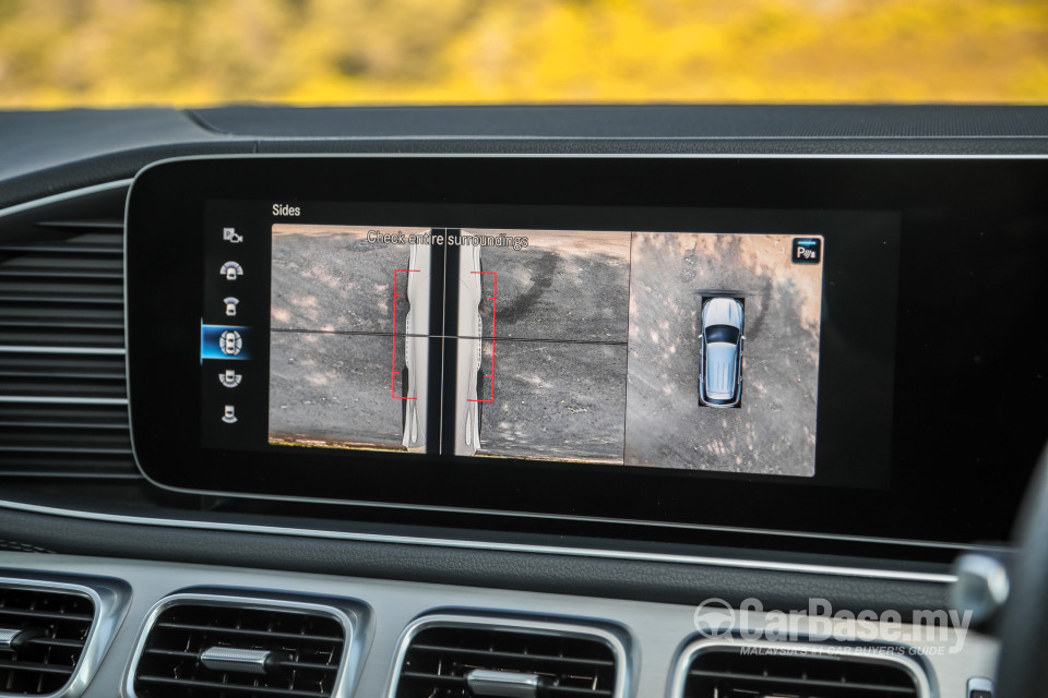 Mercedes-Benz GLE V167 (2019) Interior