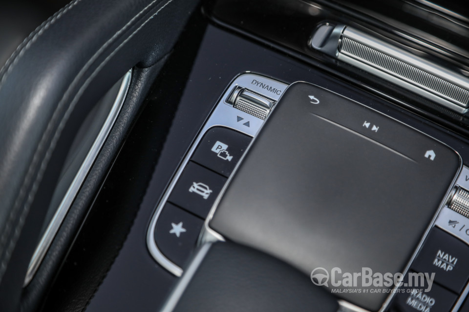 Mercedes-Benz GLE V167 (2019) Interior