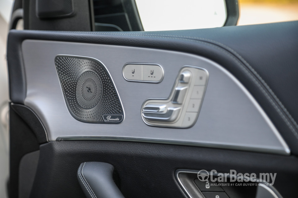 Mercedes-Benz GLE V167 (2019) Interior