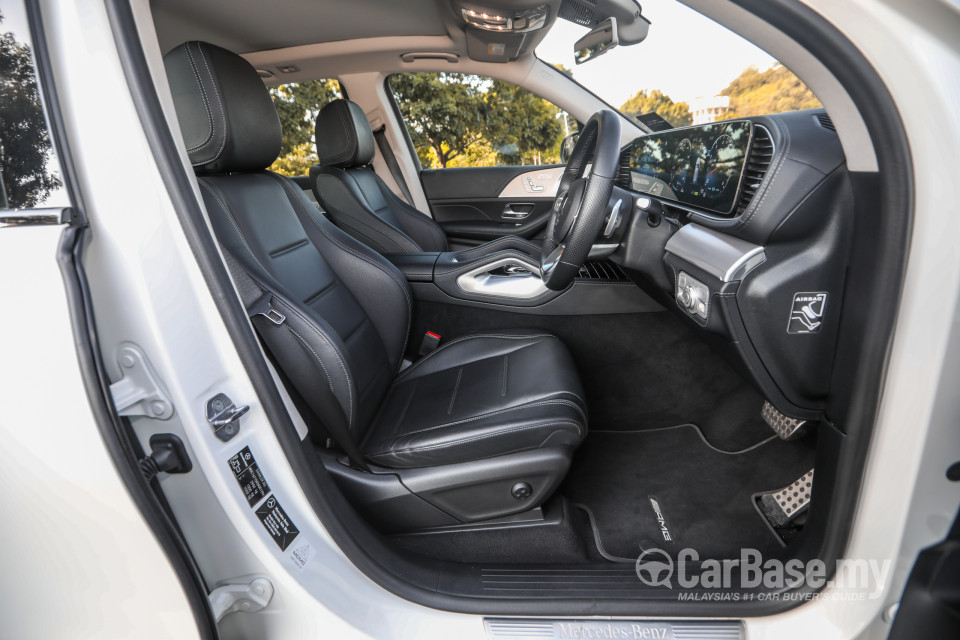 Mercedes-Benz GLE V167 (2019) Interior