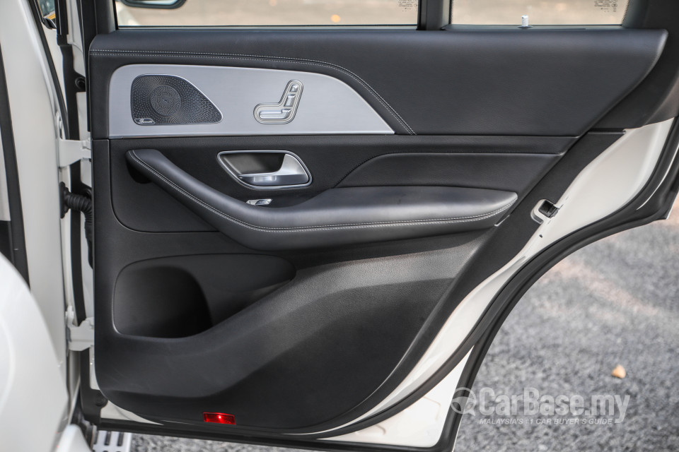 Mercedes-Benz GLE V167 (2019) Interior