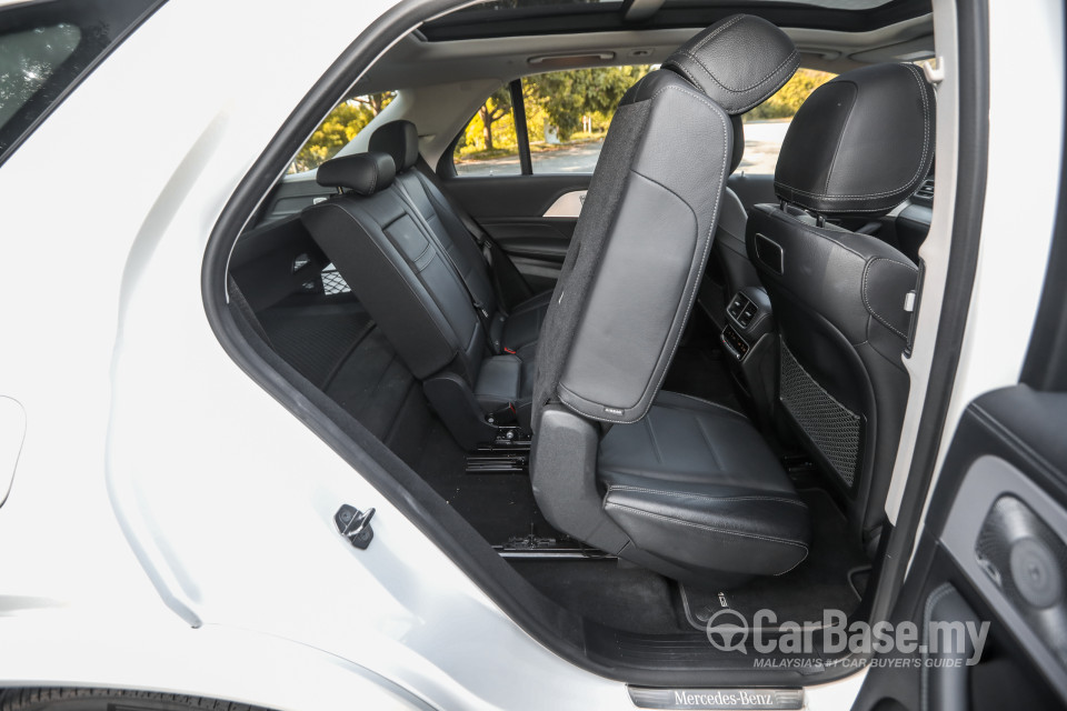 Mercedes-Benz GLE V167 (2019) Interior